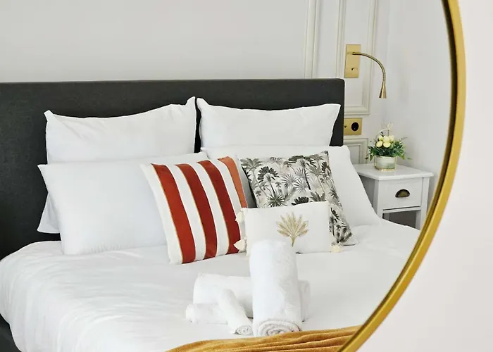 Apartament Porte Saint Cloud Proche Tour Eiffel Paryż